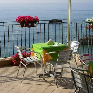  Bed & Breakfast Miramare