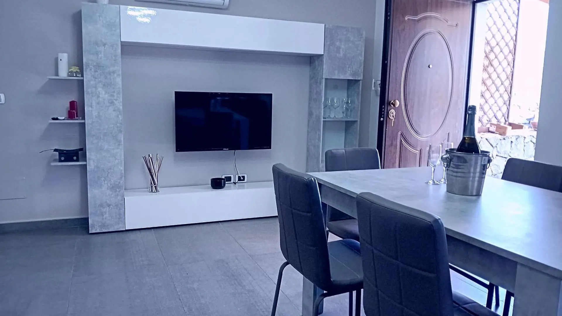 Apartmán Brezza Marina Giardini Naxos